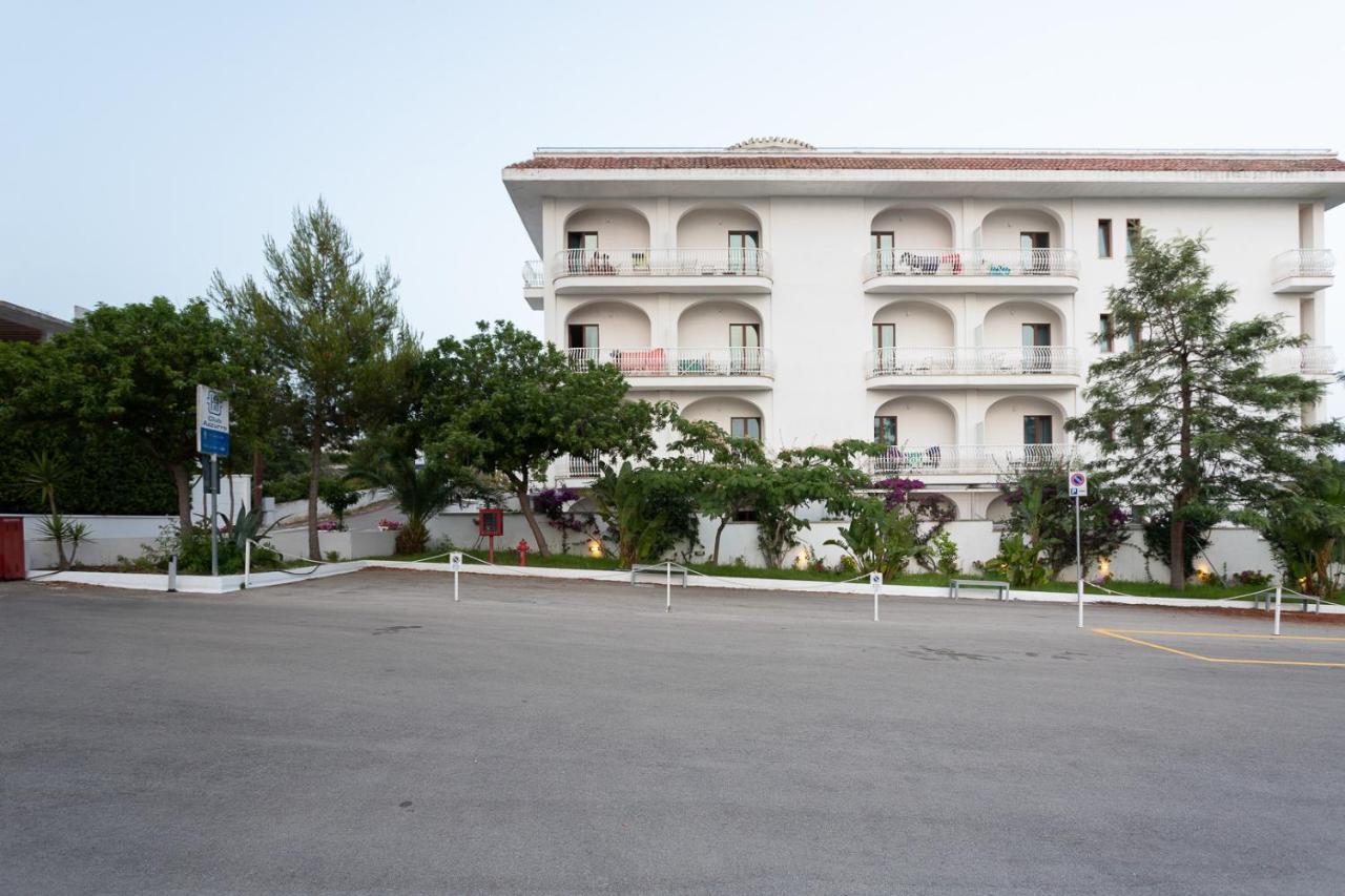Club Azzurro Hotel&resort Hotel 4*